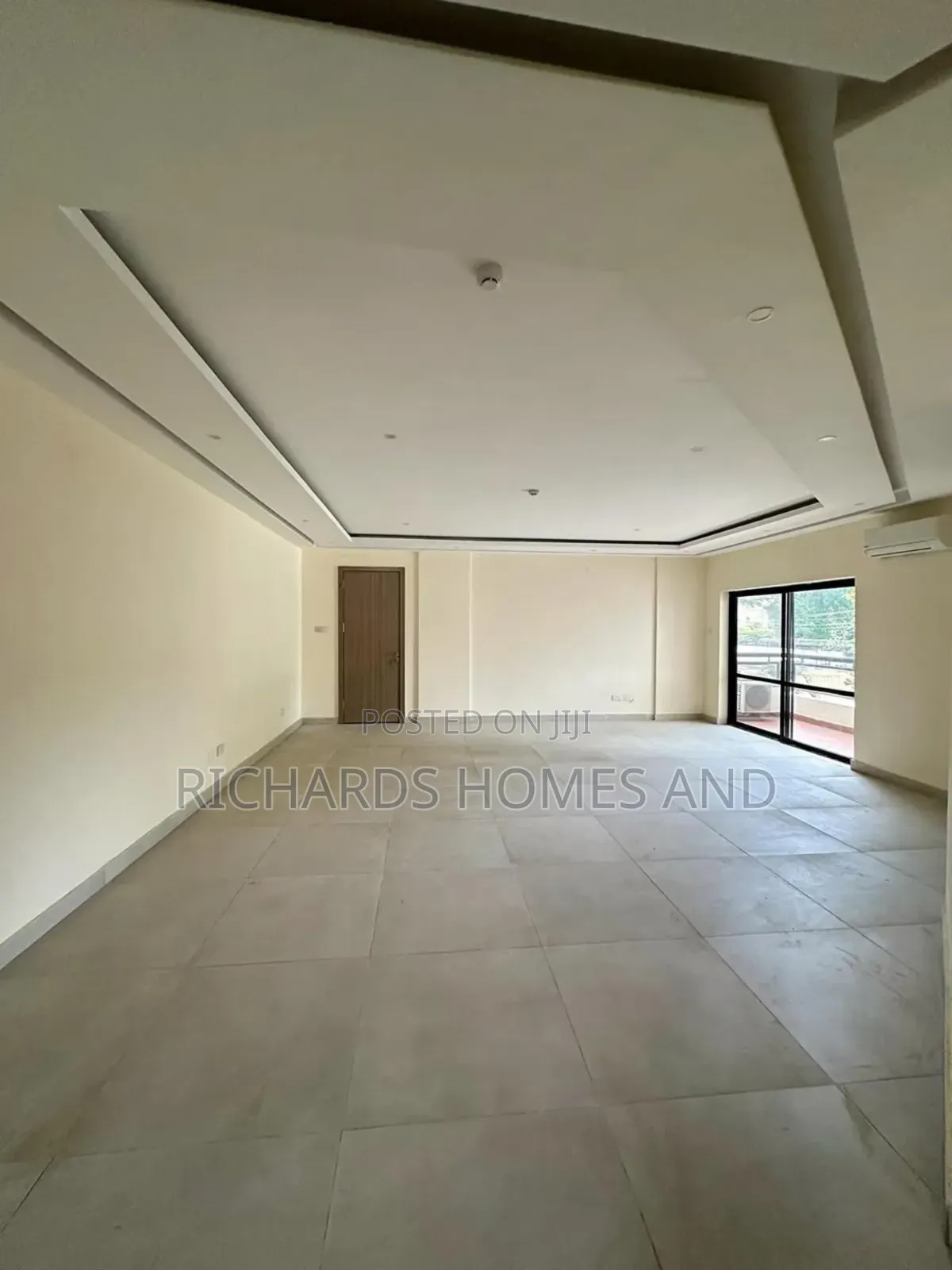 3bdrm Block of Flats in Old Ikoyi for rent