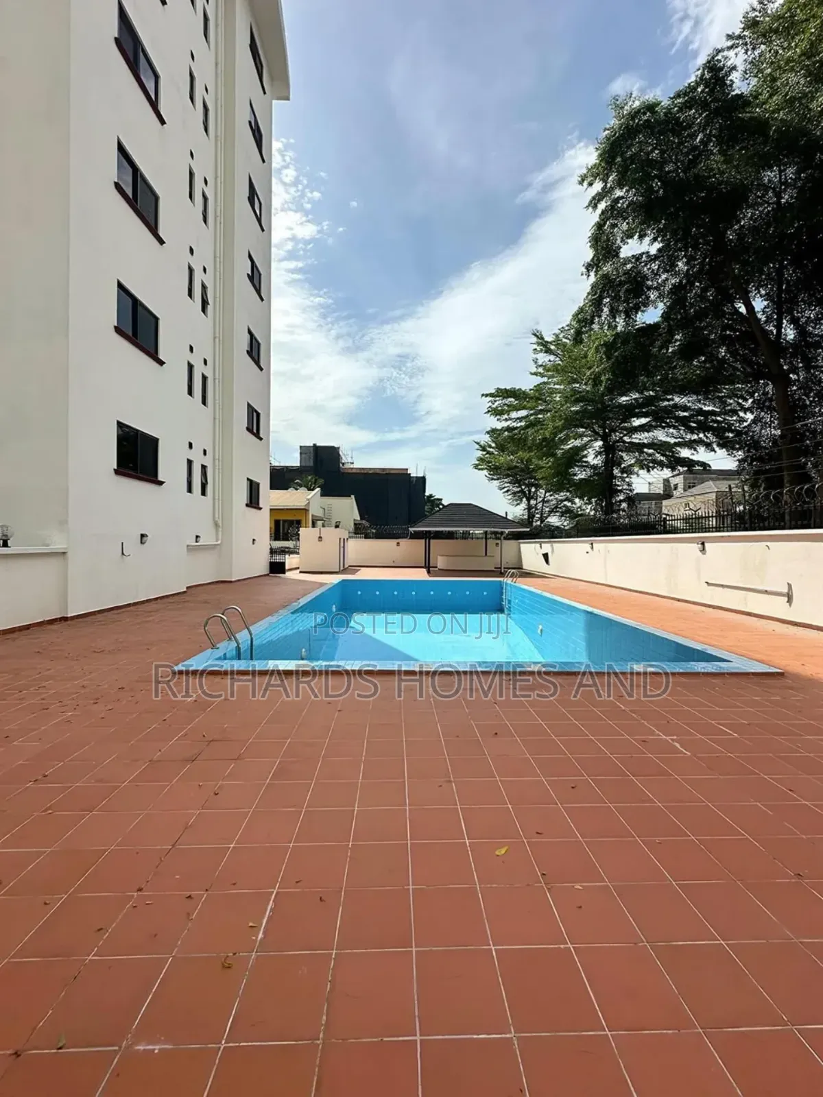 3bdrm Block of Flats in Old Ikoyi for rent