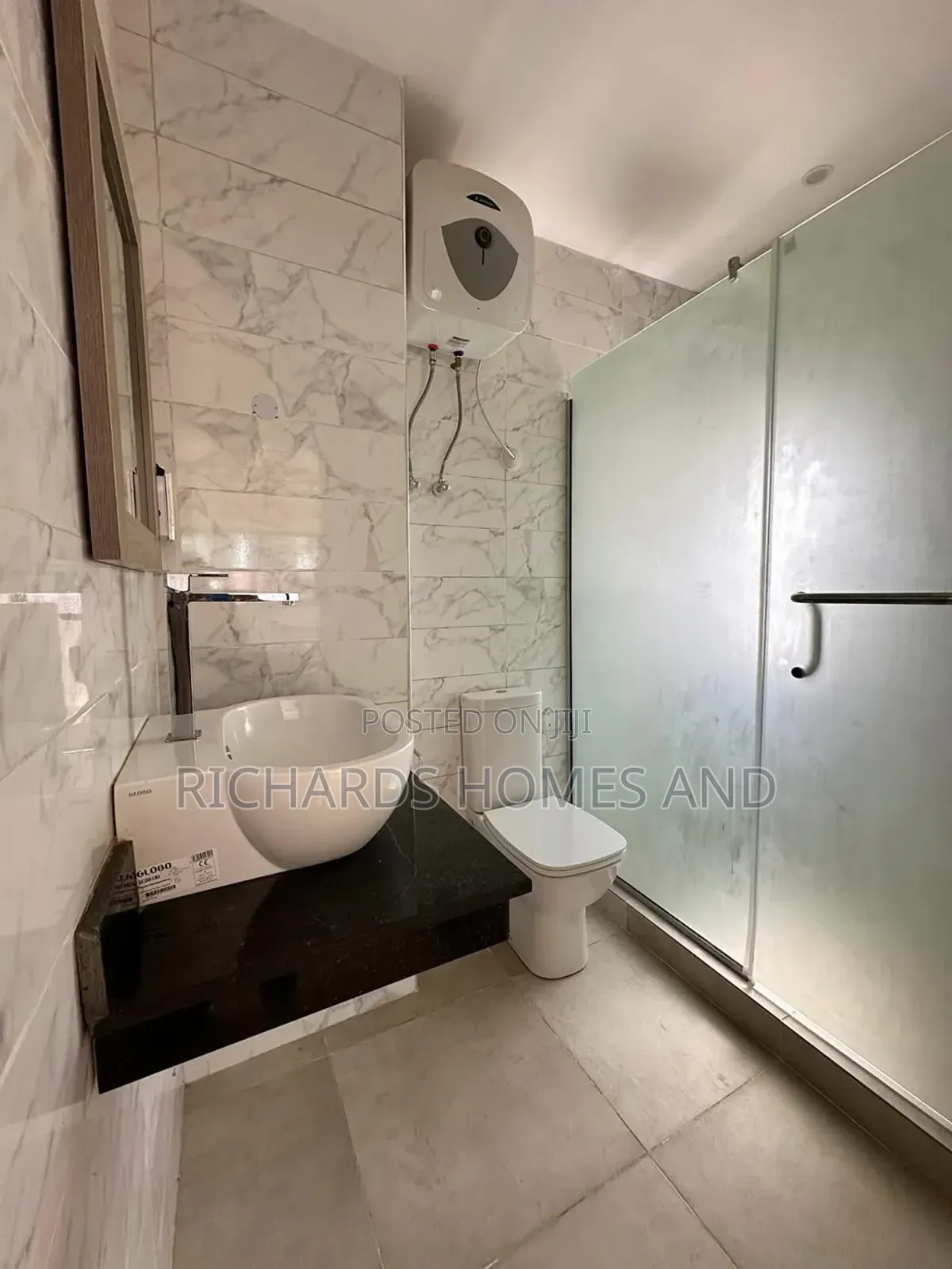 3bdrm Block of Flats in Old Ikoyi for rent