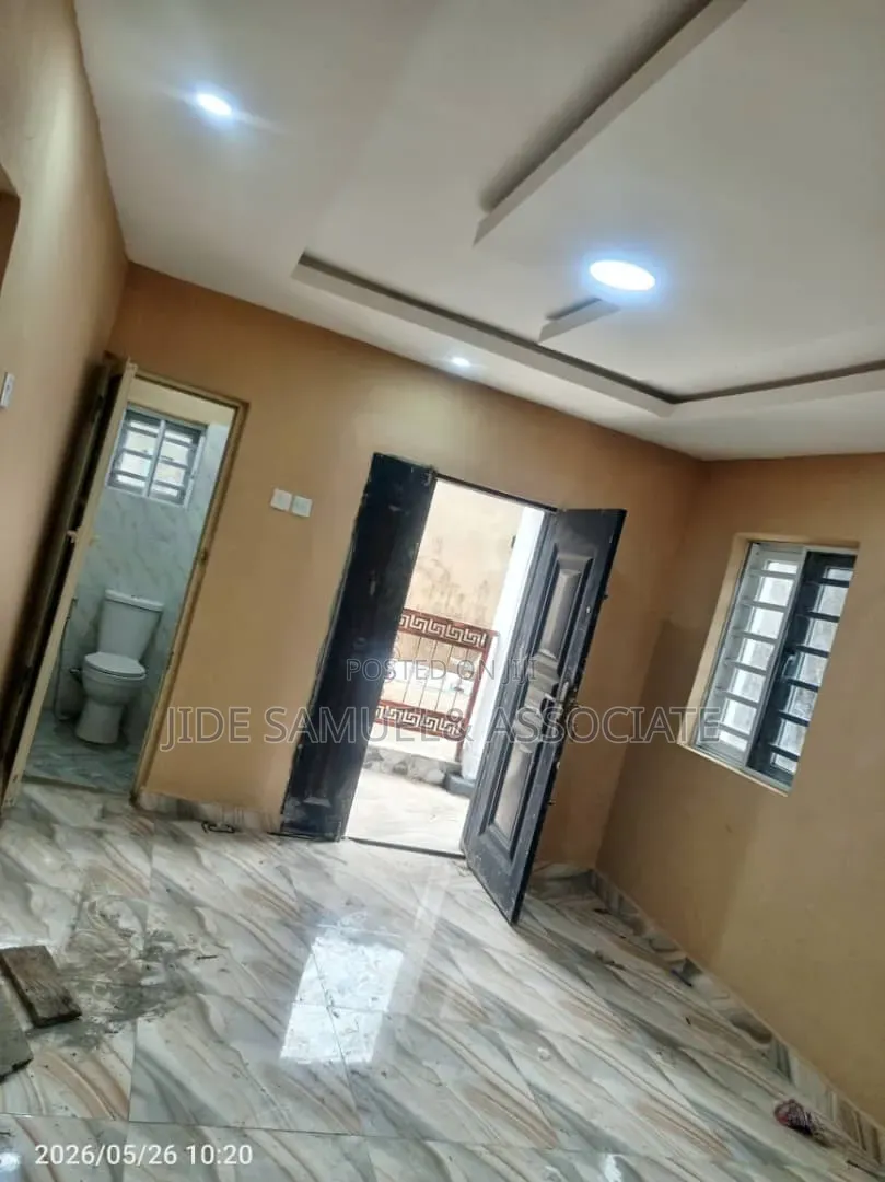 Furnished 2bdrm Block of Flats in Ipaja Road for rent