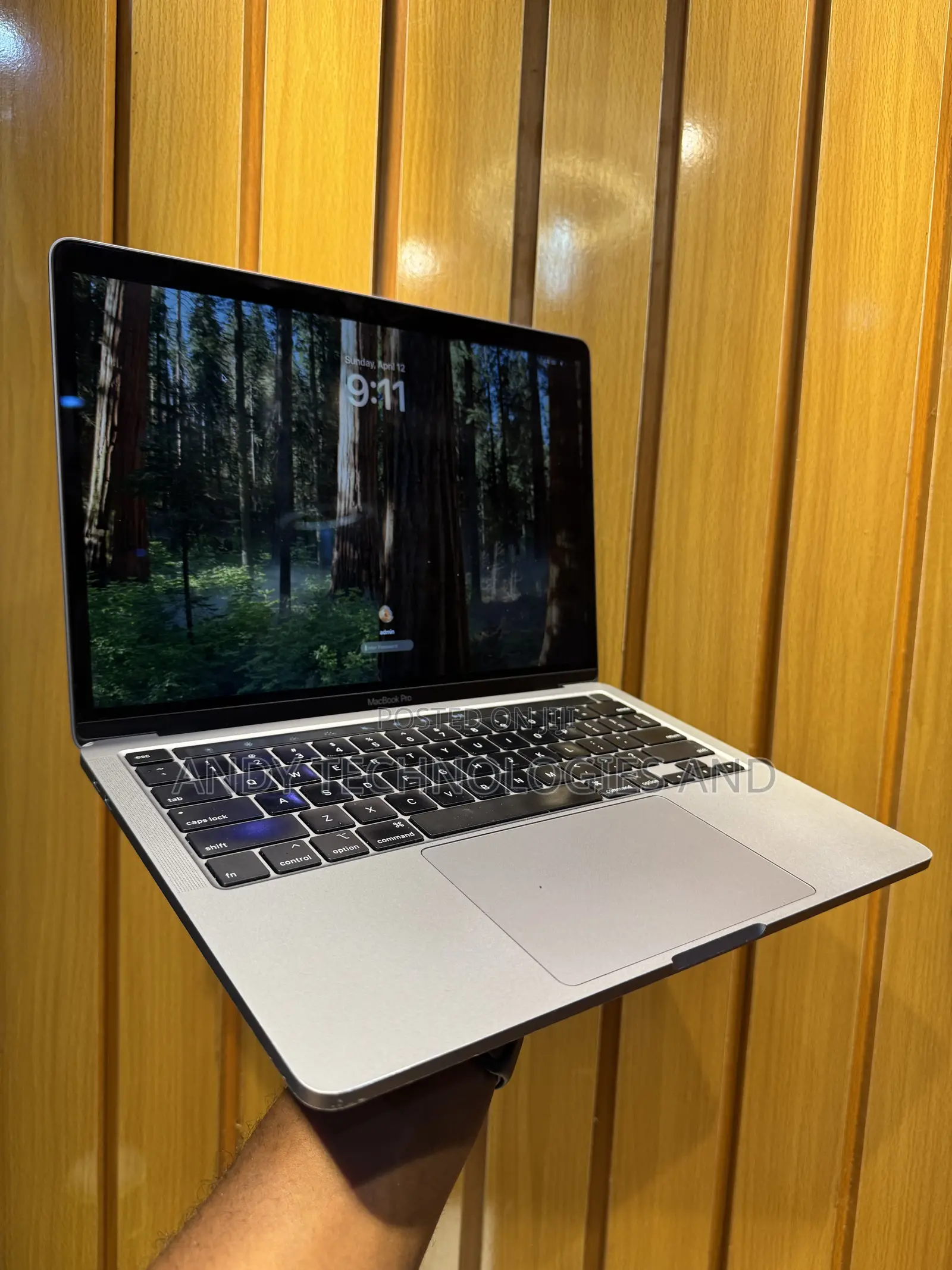 Laptop Apple MacBook Air 2020 8GB Intel Core i3 SSD 128GB