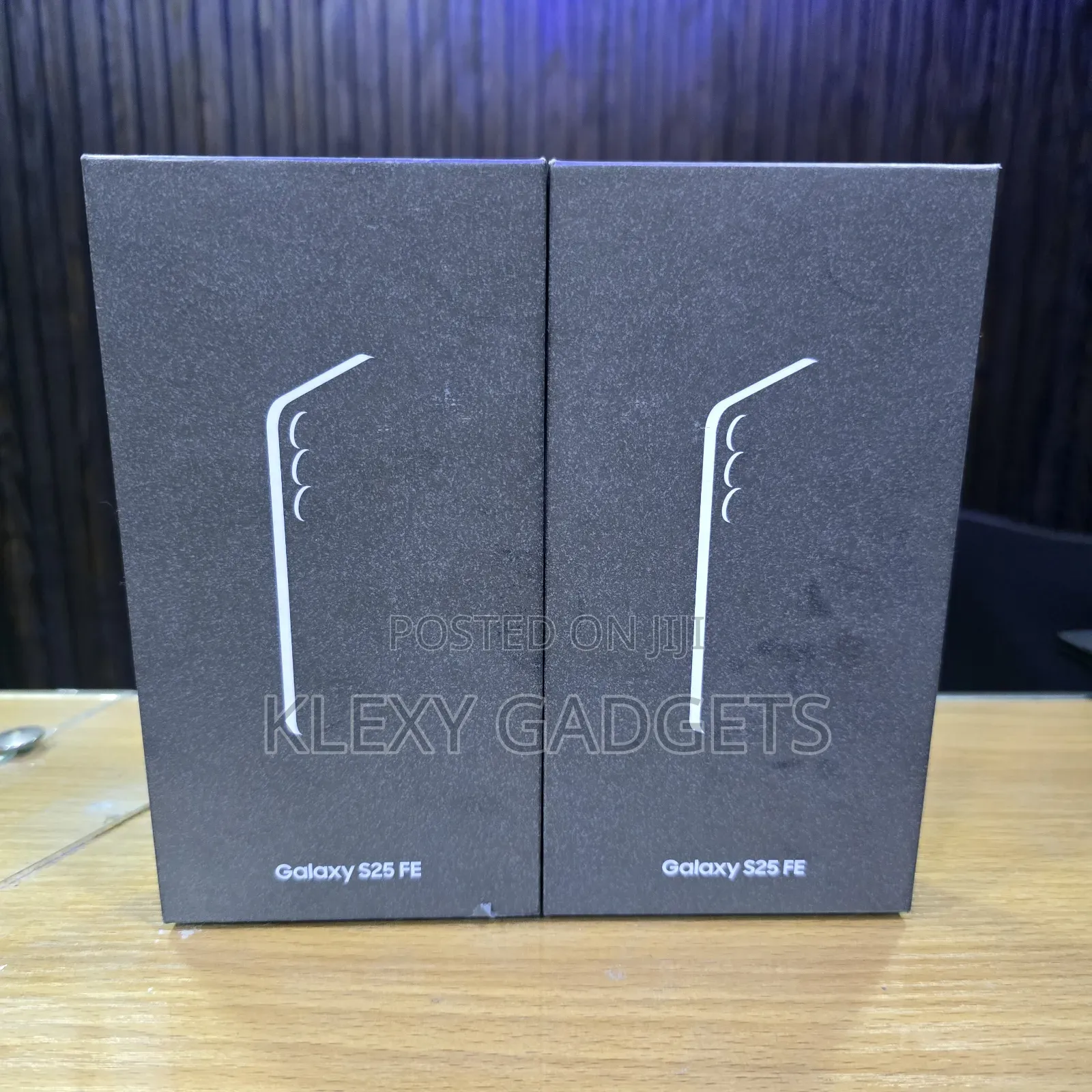 New Samsung Galaxy S25 FE 128 GB Gray