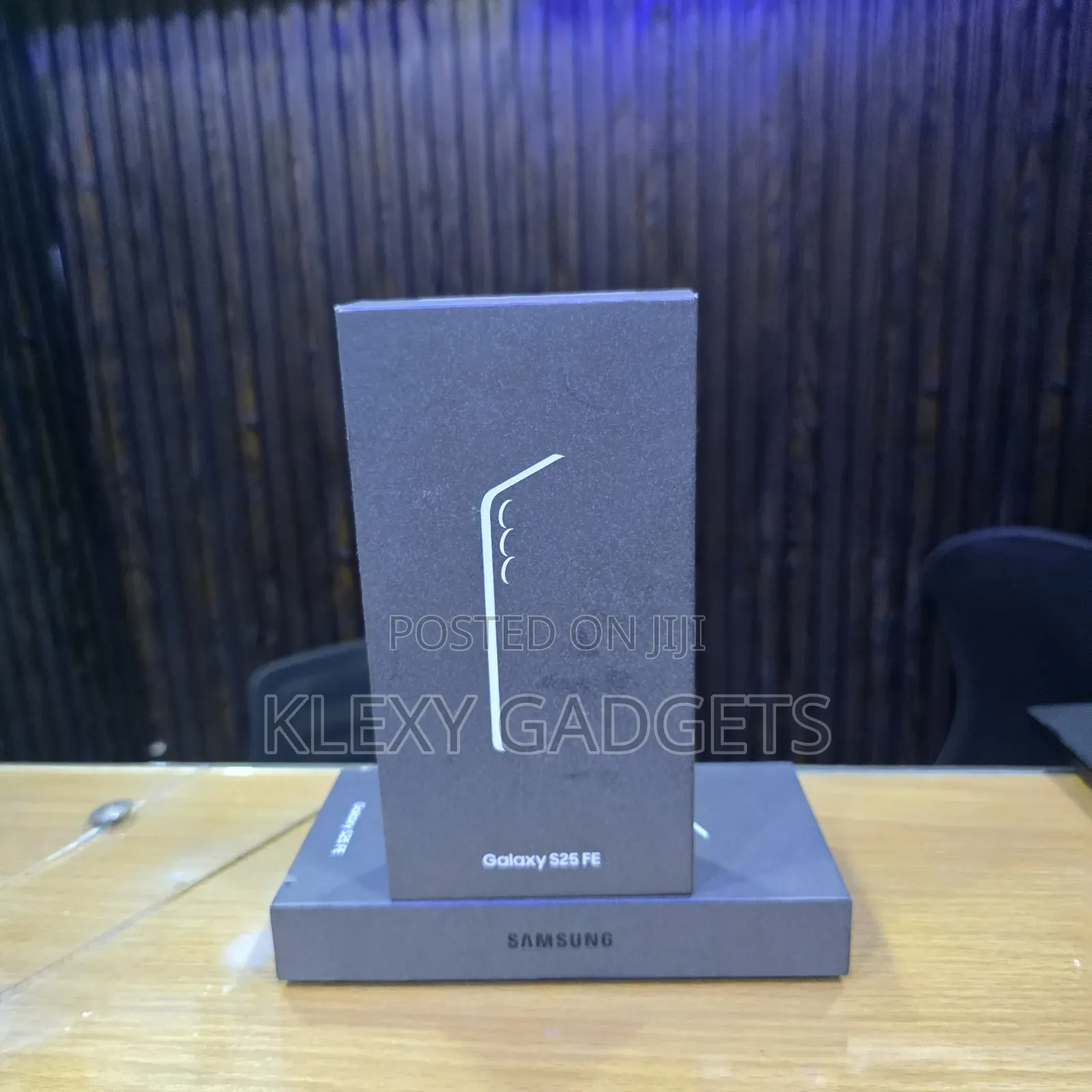 New Samsung Galaxy S25 FE 128 GB Gray