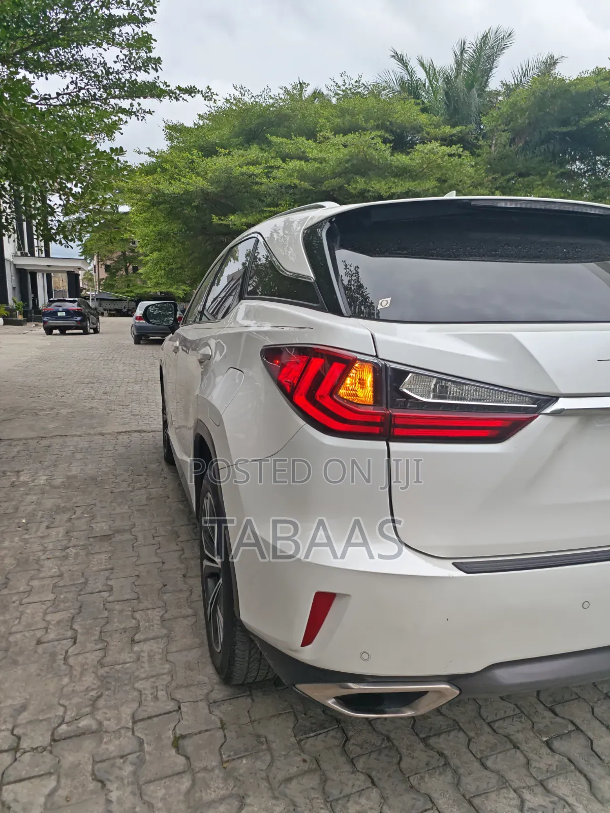 Lexus RX 350 AWD 2017 White