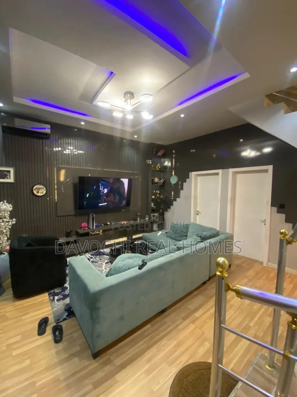 4bdrm Duplex in Ikota for sale