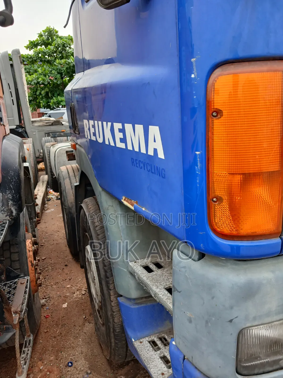 Foreign Used Daf85 360ati Cap and Chassis