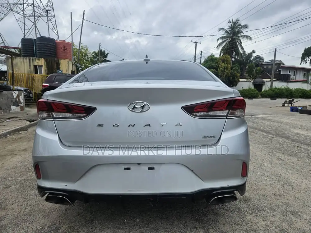 Hyundai Sonata Sport 2018 Silver