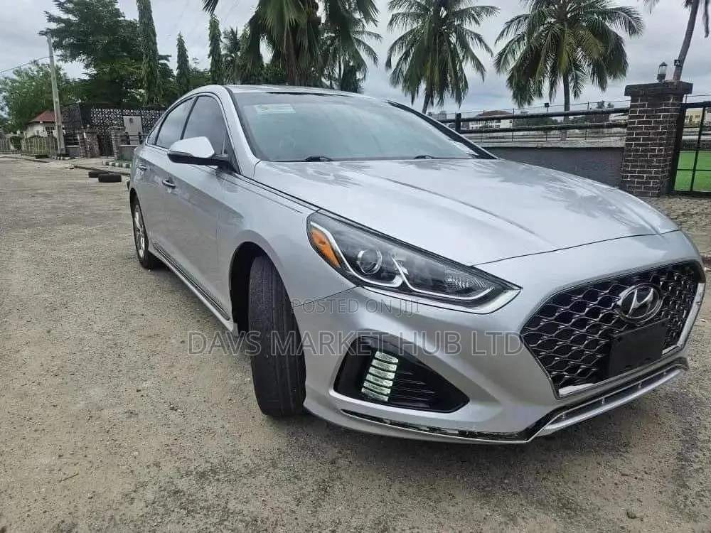 Hyundai Sonata Sport 2018 Silver