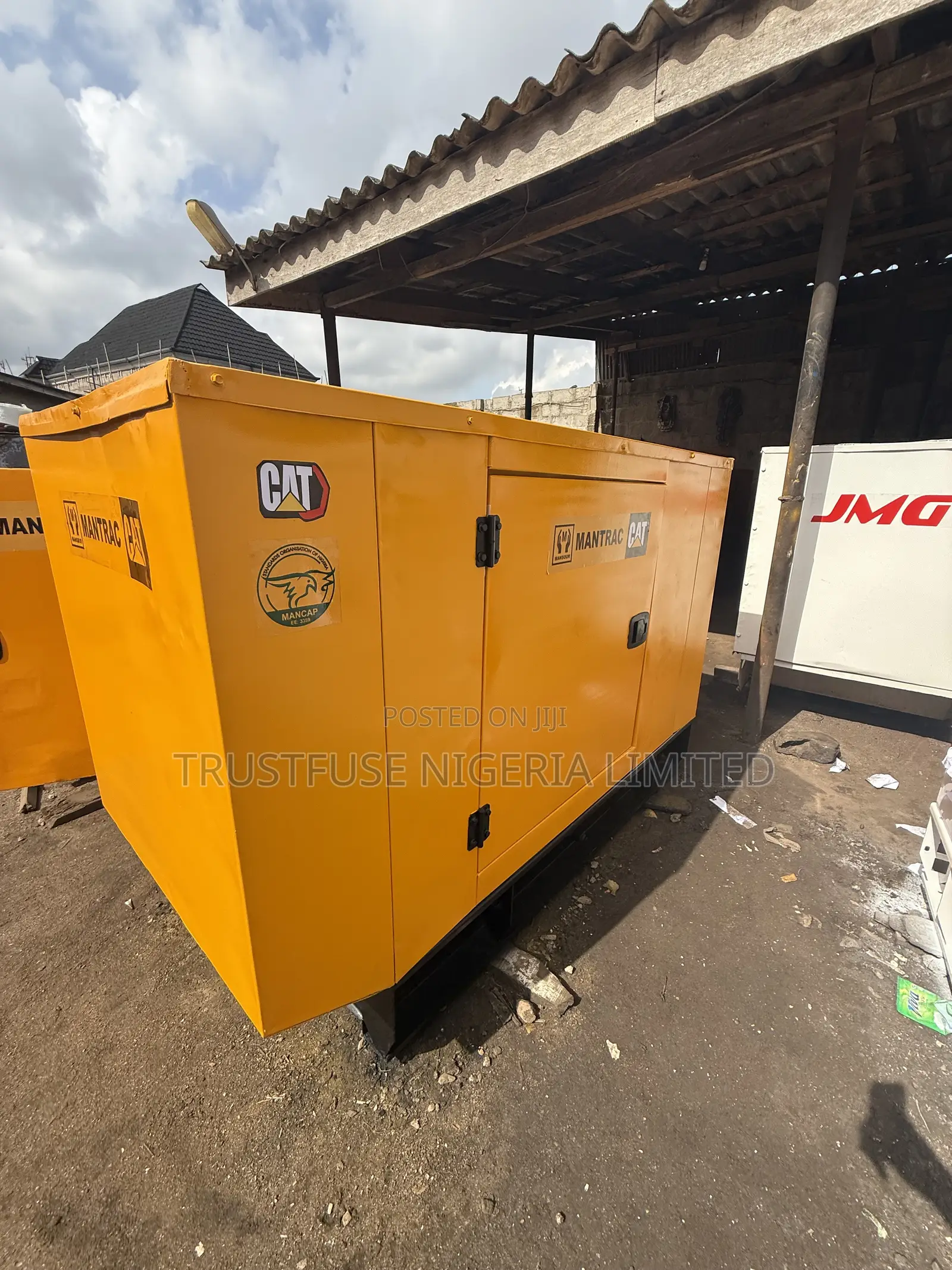 33 Kva Mantrac Caterpillar Soundproof Generator