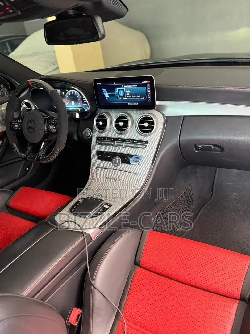 Mercedes-Benz C63 S RWD Coupe (4.0L V8 7A) 2018 Gray