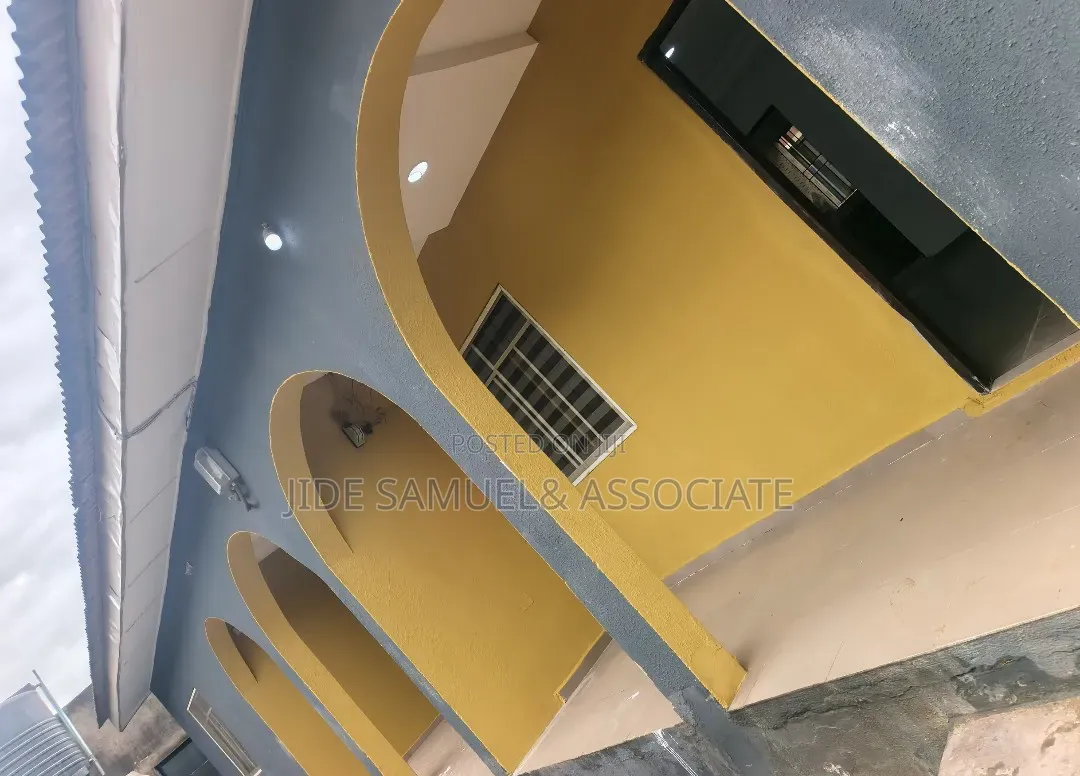 Furnished 2bdrm Block of Flats in Ayobo for rent