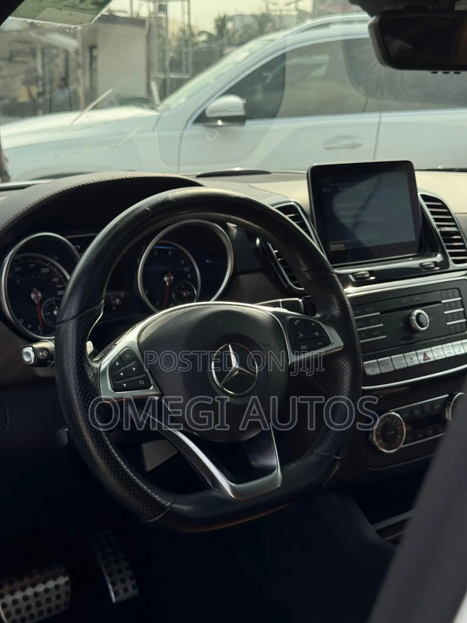 Mercedes-Benz GLE-Class AMG GLE 43 4MATIC 2018 White