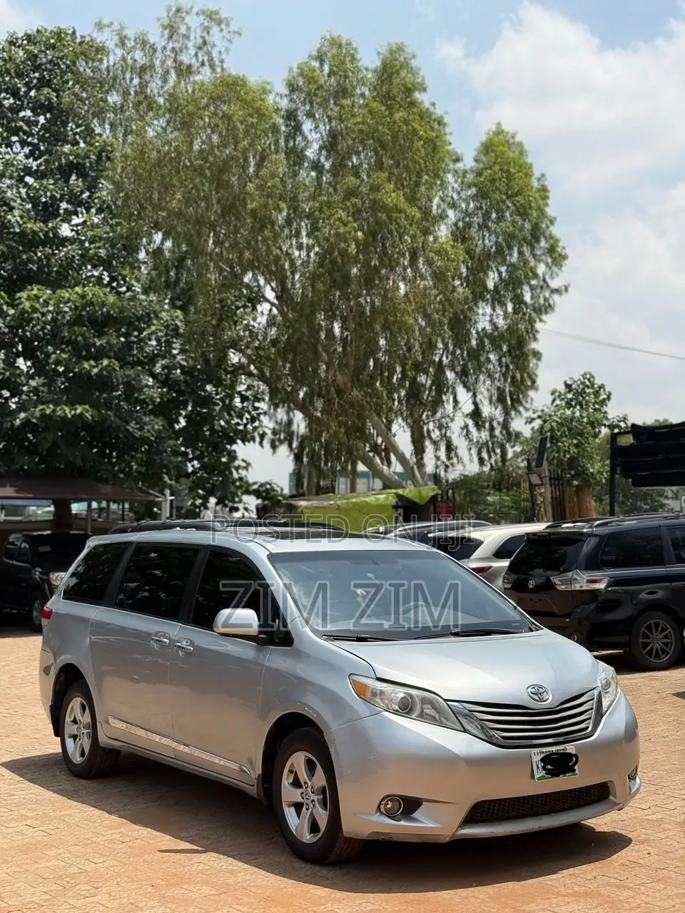Toyota Sienna Limited 7 Passenger 2011 Gray