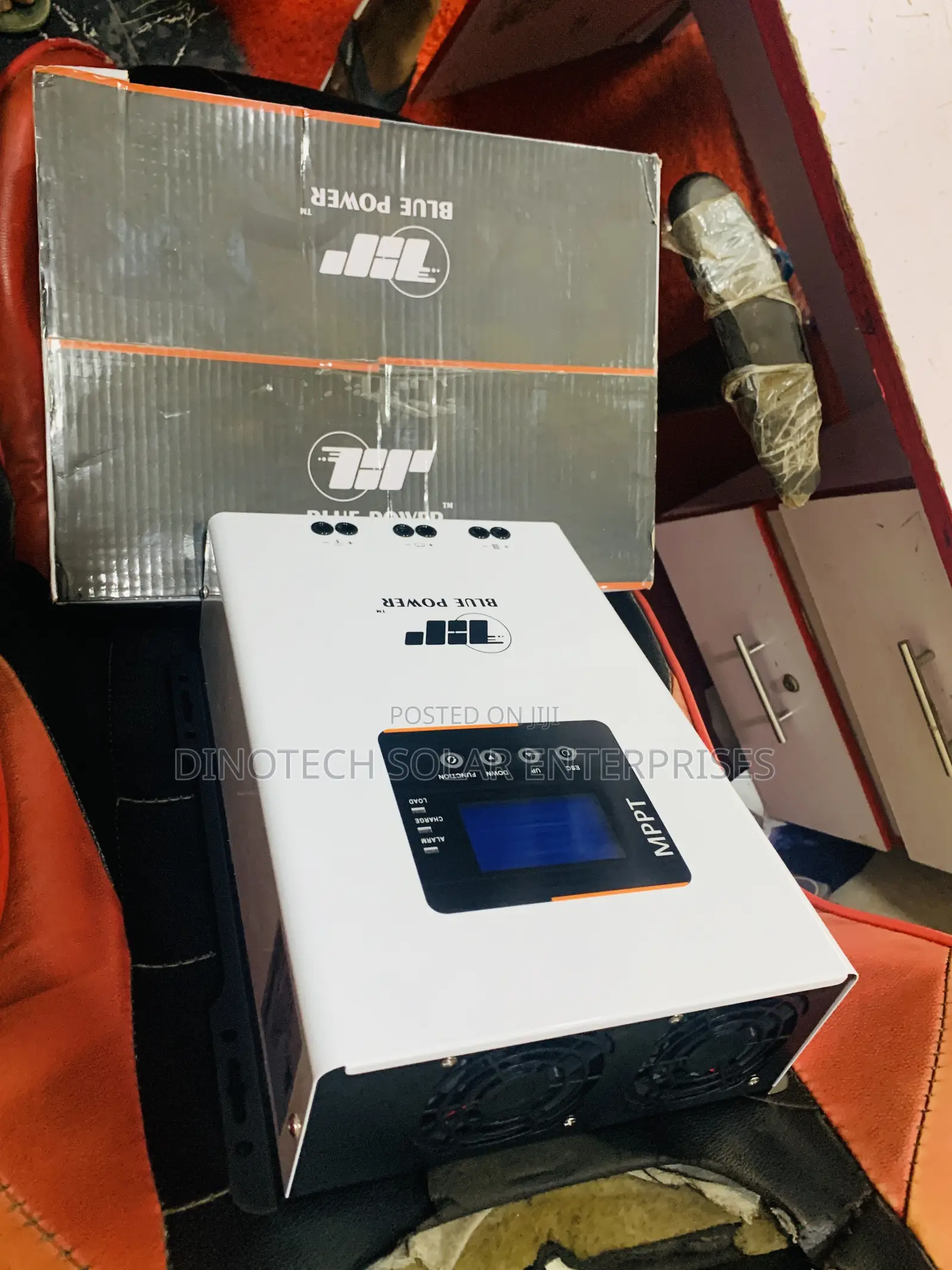 100ah 12v 24v 36v 48v Blue Power MPPT Charger Controller