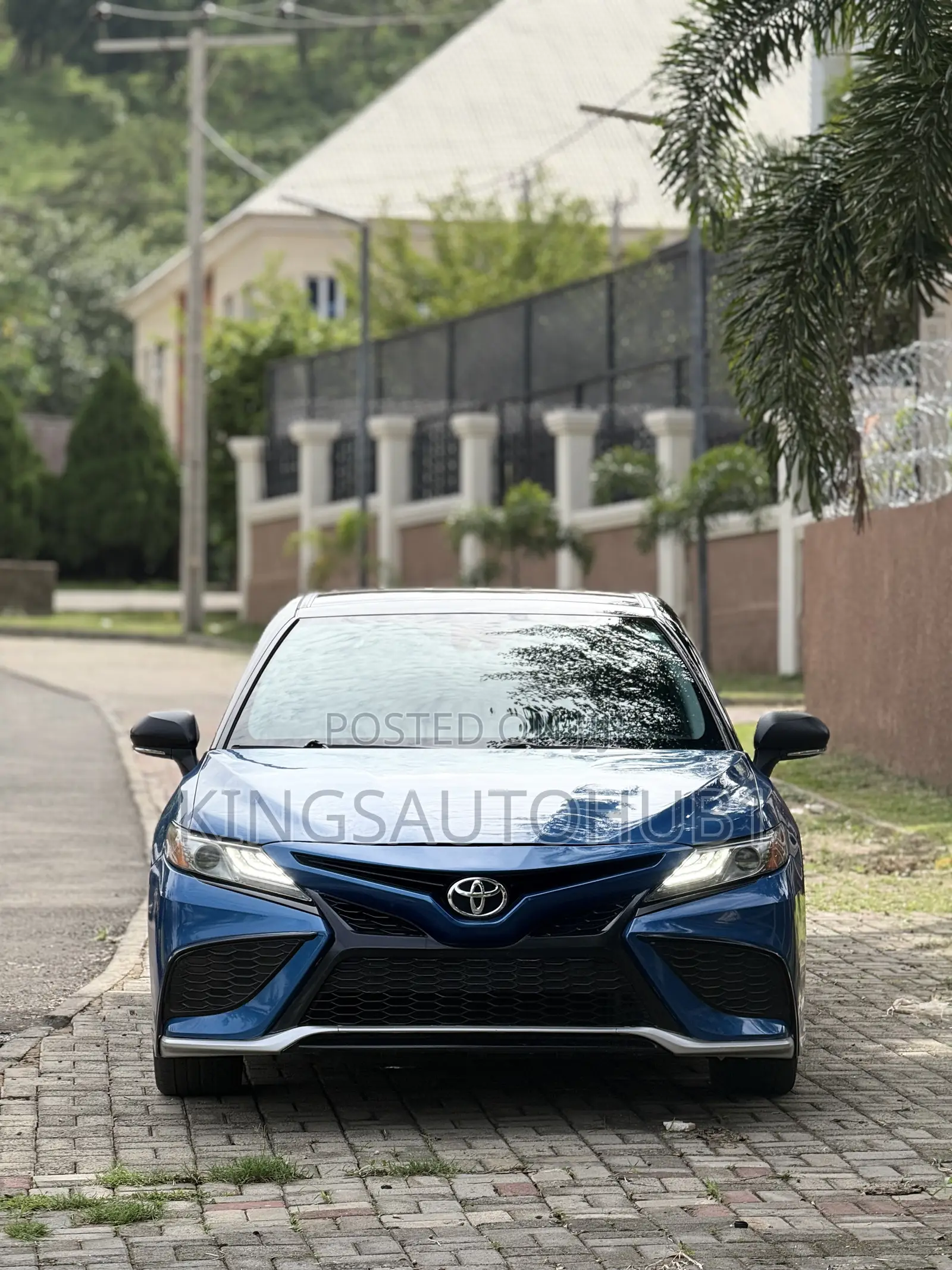 Toyota Camry XSE (2.5L 4cyl 8A) 2019 Blue