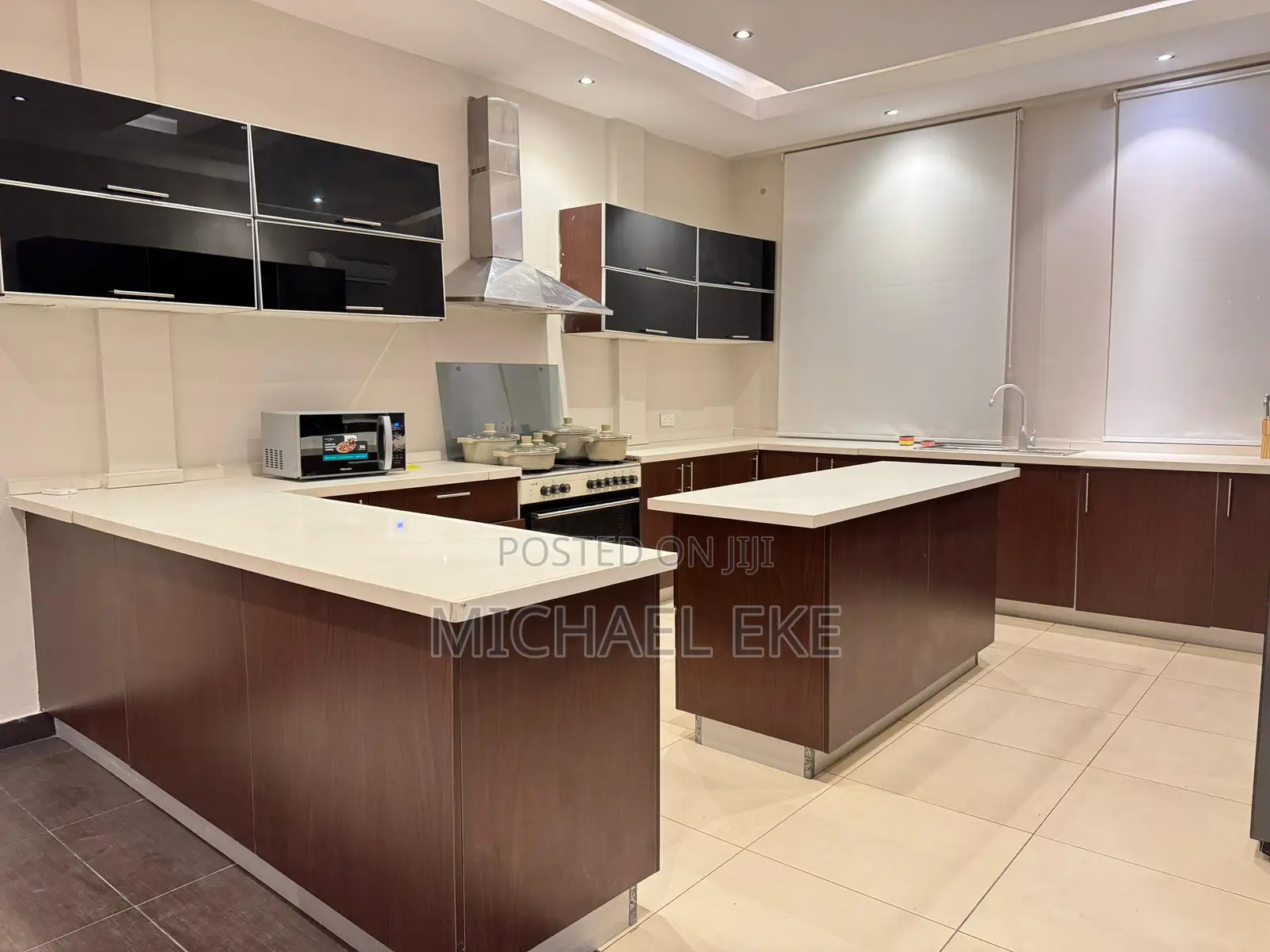 Cozy 2 Bedroom Penthouse