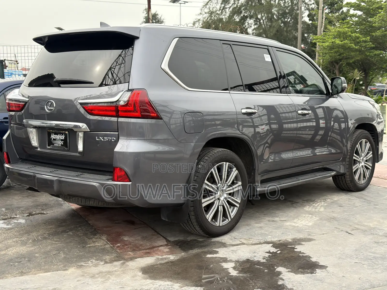 Lexus LX 570 (5 seats) AWD 2018 Gray