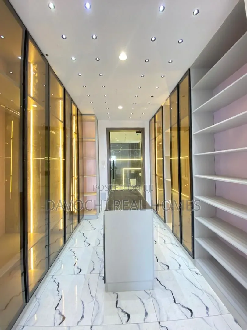 5bdrm Duplex in Ikate for sale