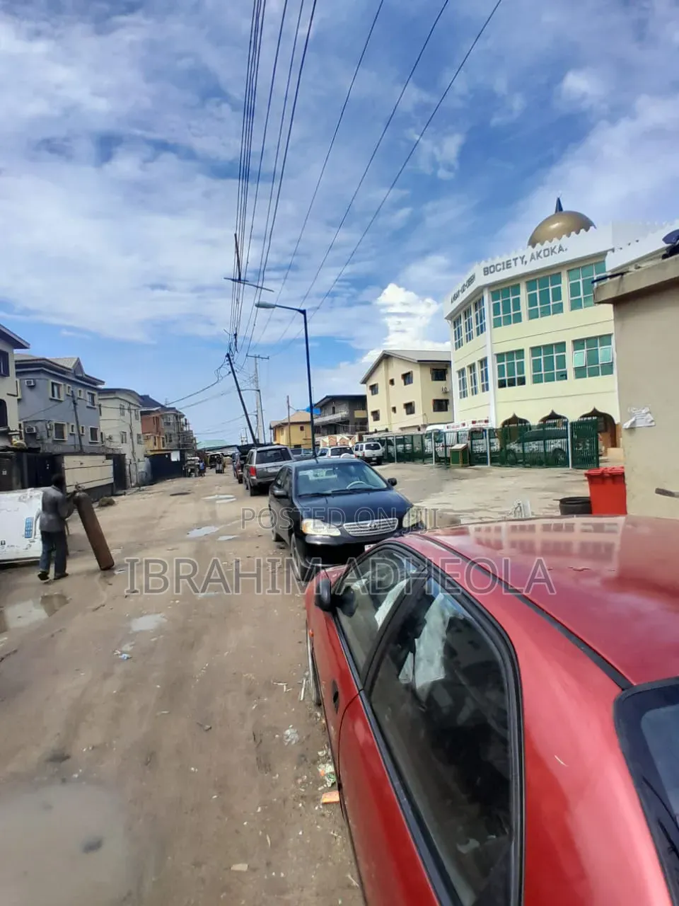 3bdrm Block of Flats in Bariga for sale