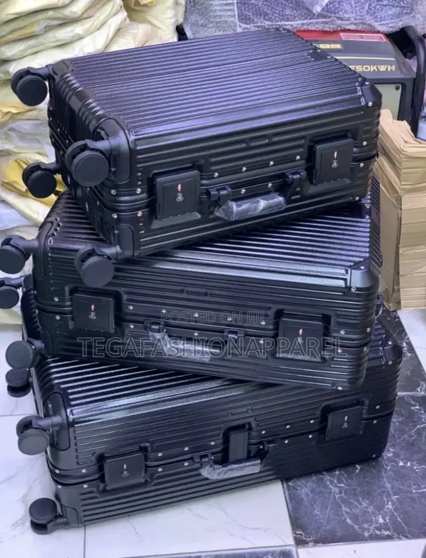 Luxury Travelling Luggage Set (Price for Each on Description)