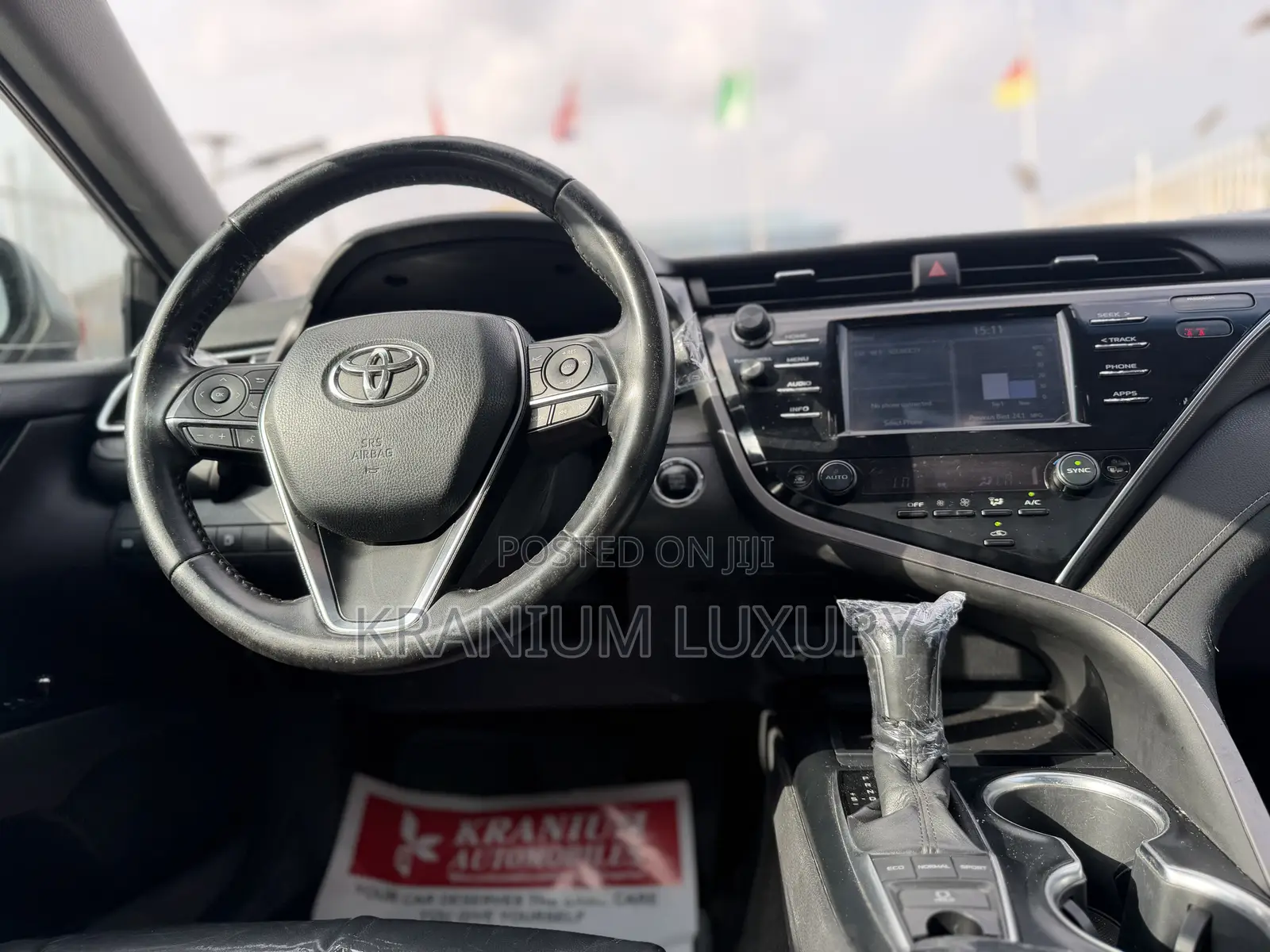 Toyota Camry XSE (2.5L 4cyl 8A) 2019 Gray