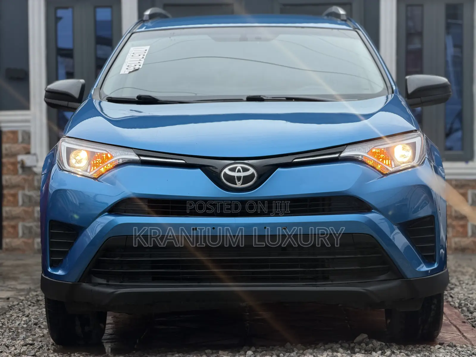 Toyota RAV4 LE AWD (2.5L 4cyl 6A) 2016 Blue