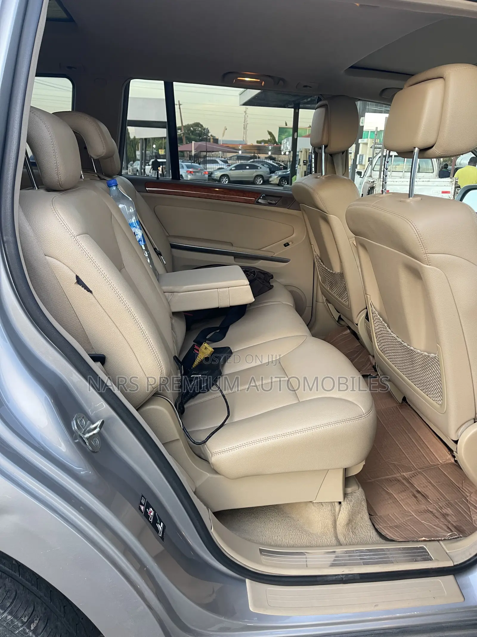 Mercedes-Benz GL-Class 2006 Gold