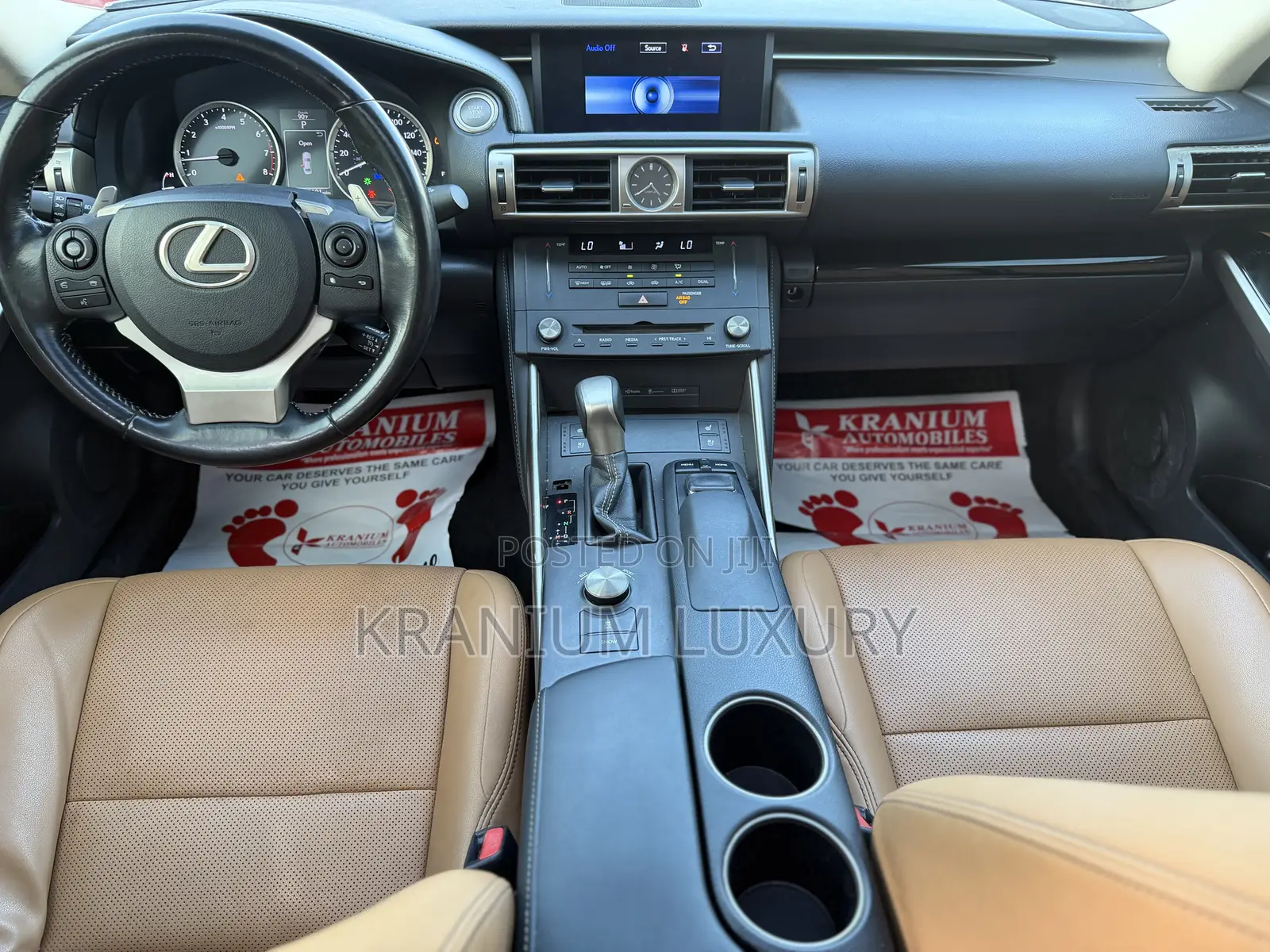 Lexus IS 300 AWD 2016 Beige