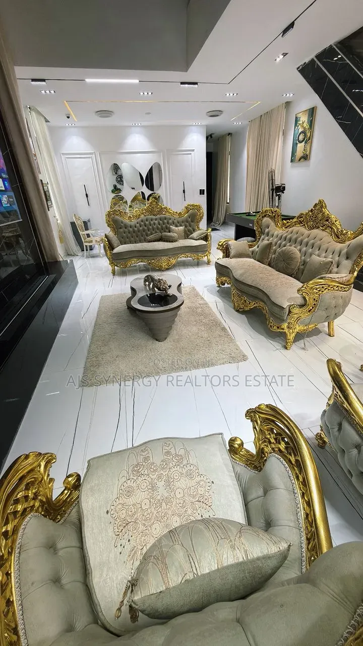 Furnished 4bdrm Mansion in Palm Residences, Osapa london for sale