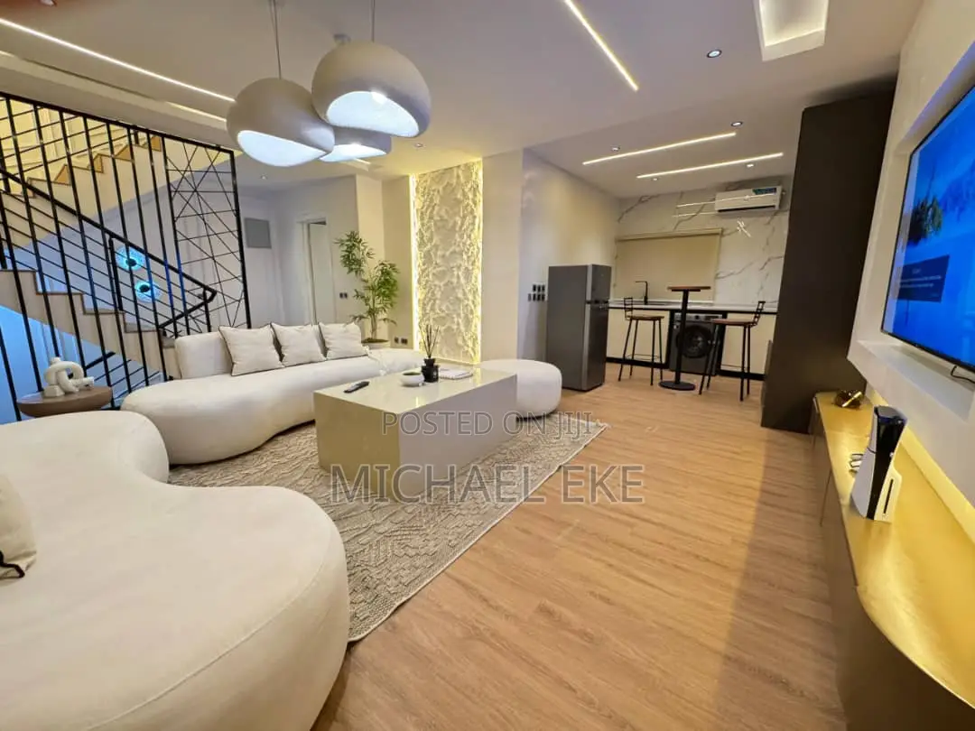 Luxury 3 Bedroom Apartment