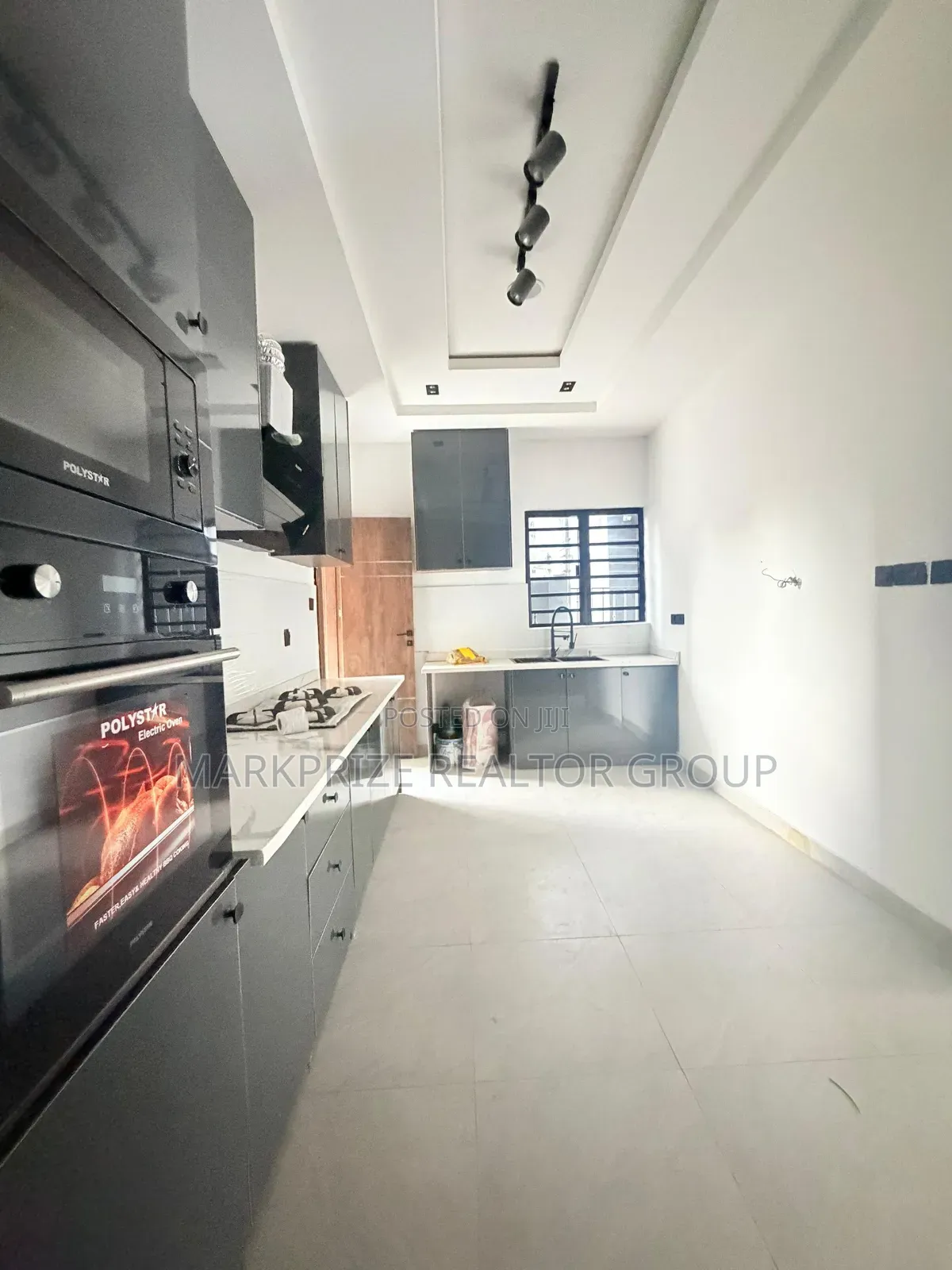 4bdrm Duplex in Gbagada Lagos for sale