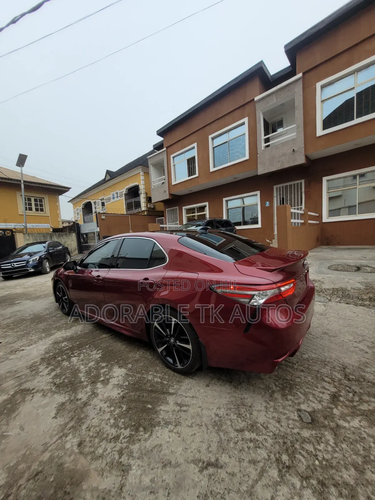 Toyota Camry XSE FWD (2.5L 4cyl 8AM) 2018 Red