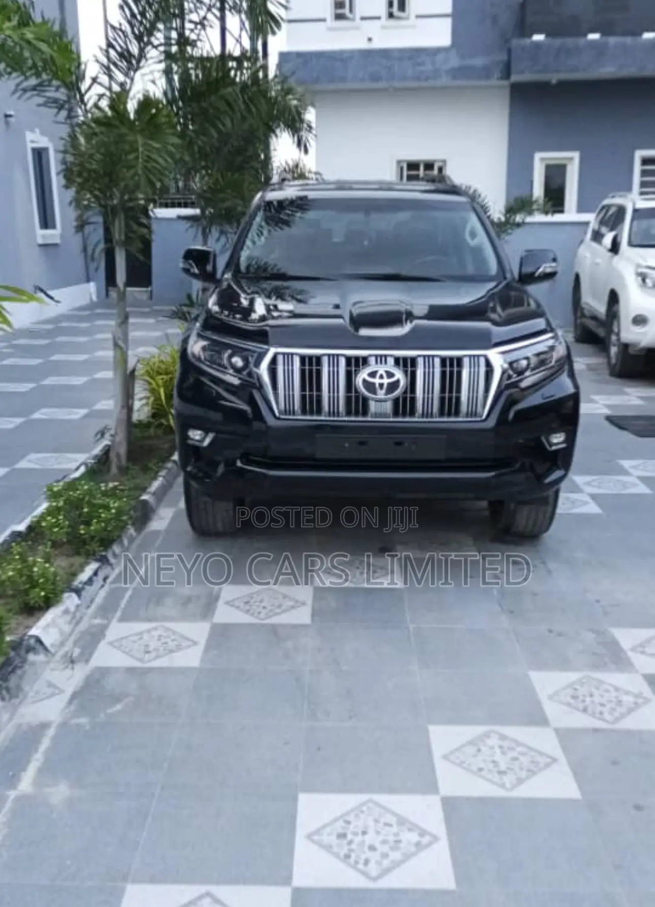Toyota Land Cruiser Prado 2.7 2019 Black