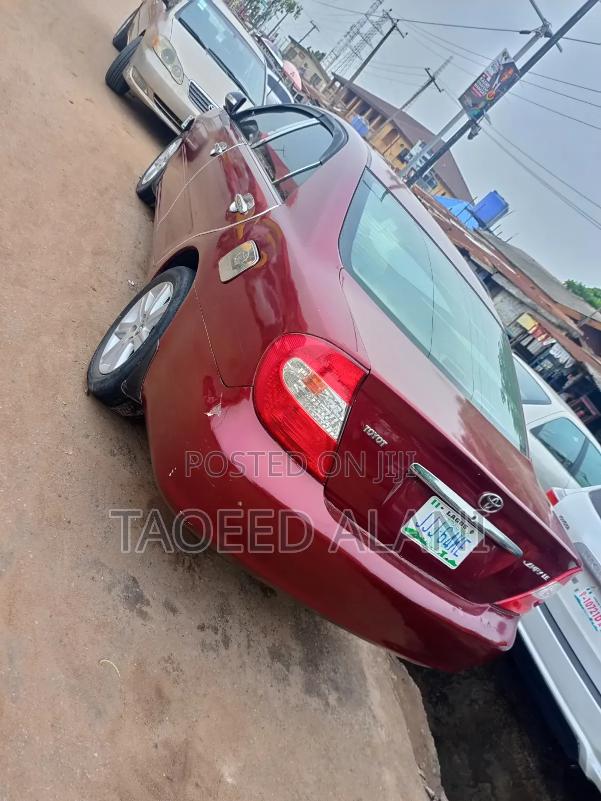 Toyota Camry LE 4dr Sedan (2.4L 4cyl 5M) 2004 Red