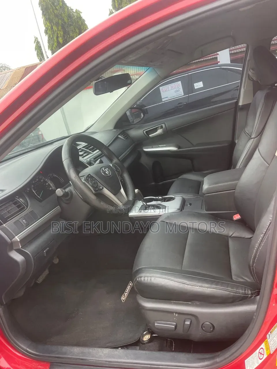 Toyota Camry SE 4dr Sedan (2.5L 4cyl 6A) 2014 Red