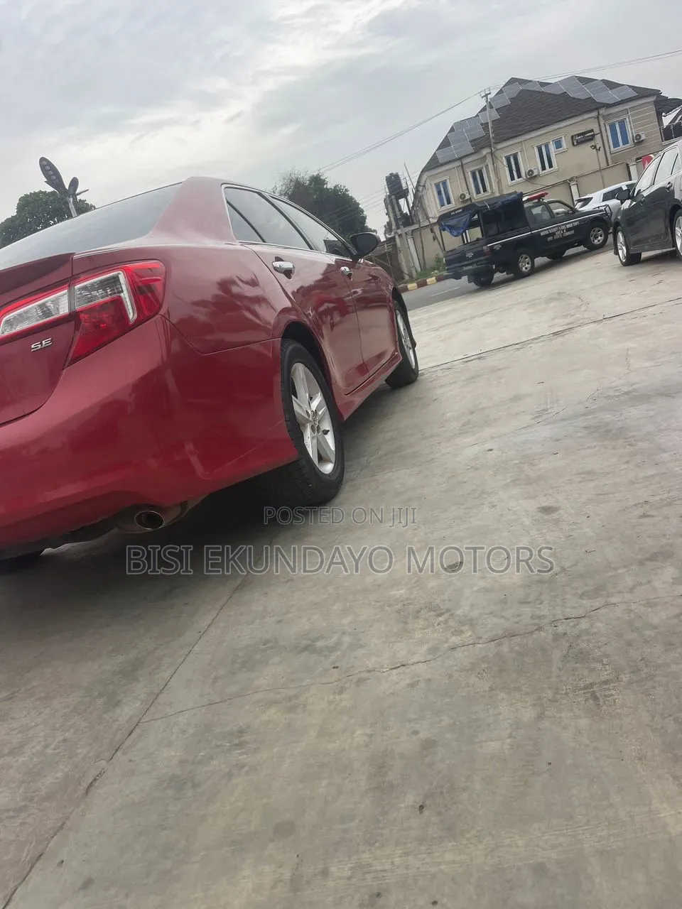 Toyota Camry SE 4dr Sedan (2.5L 4cyl 6A) 2014 Red