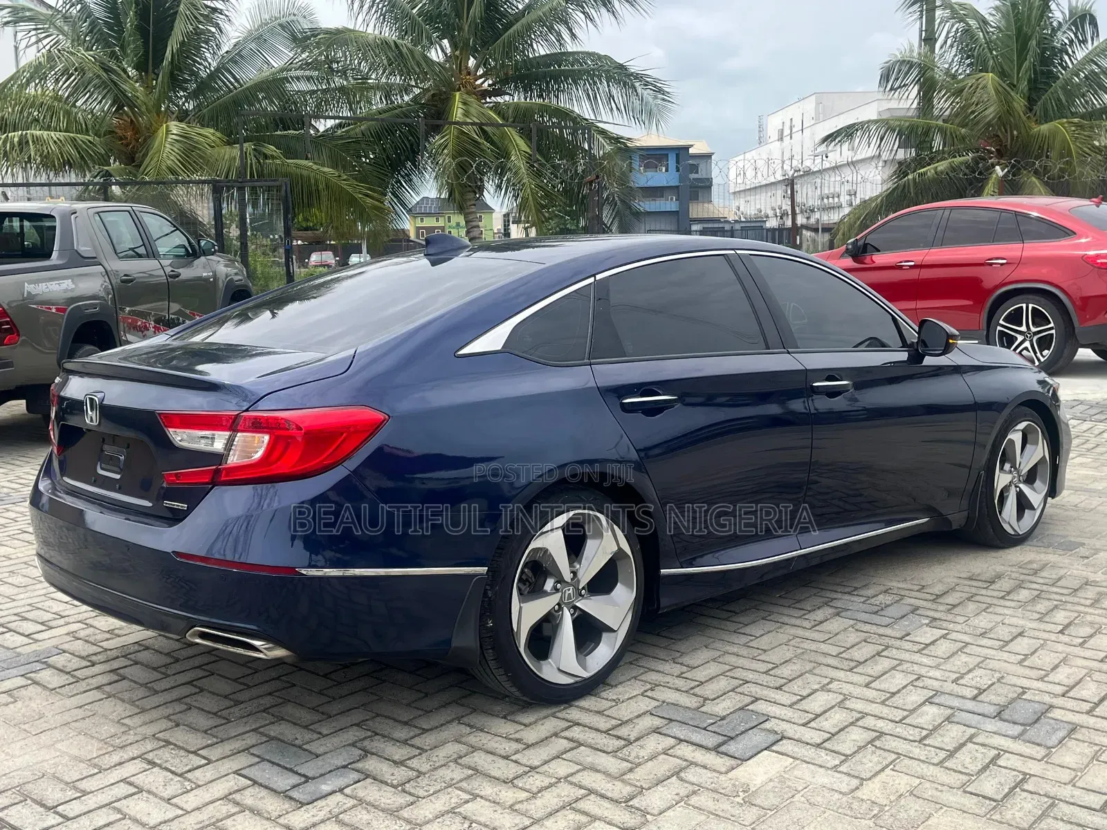 Honda Accord Touring 2018 Blue