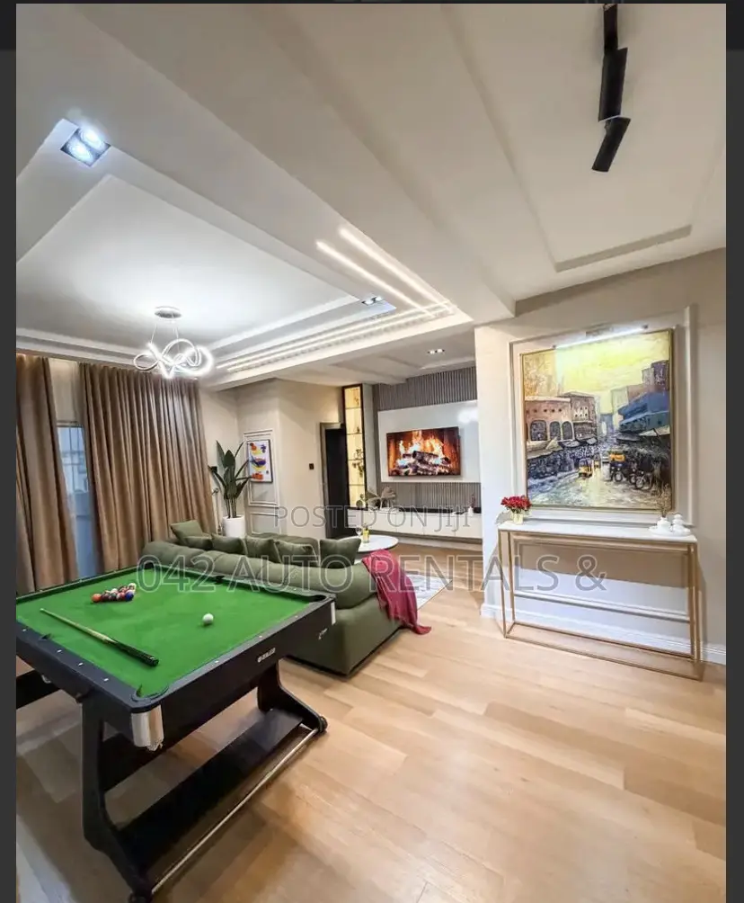 2 Bedroom Apartment With Snooker Tennis in Wuye
