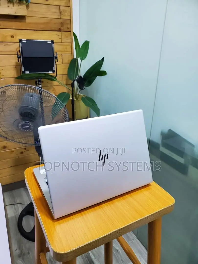 Laptop HP EliteBook 830 G6 8GB Intel Core i7 SSD 256GB