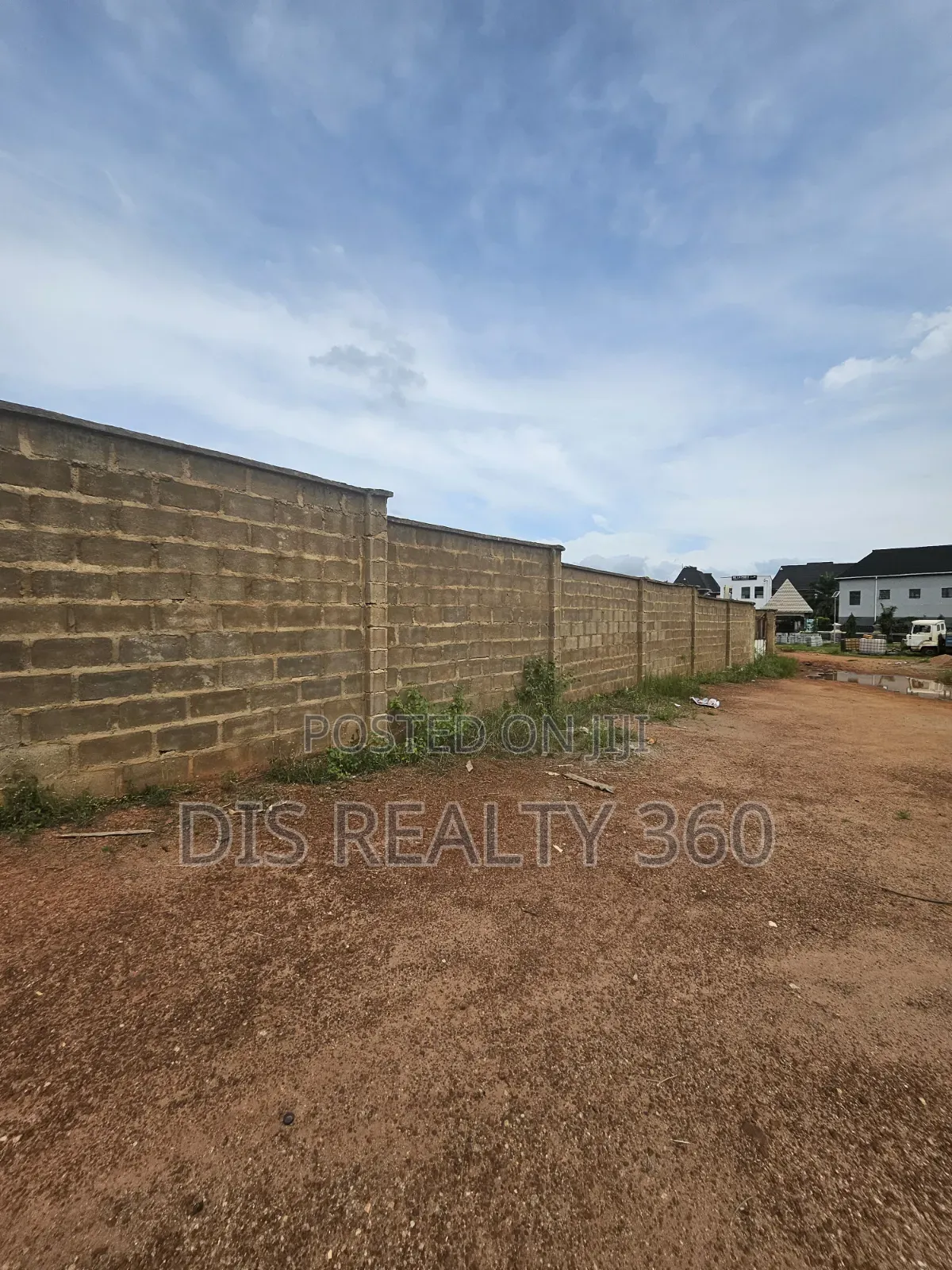 Fenced and Gated 2plots of Land in Duroja Laderin
