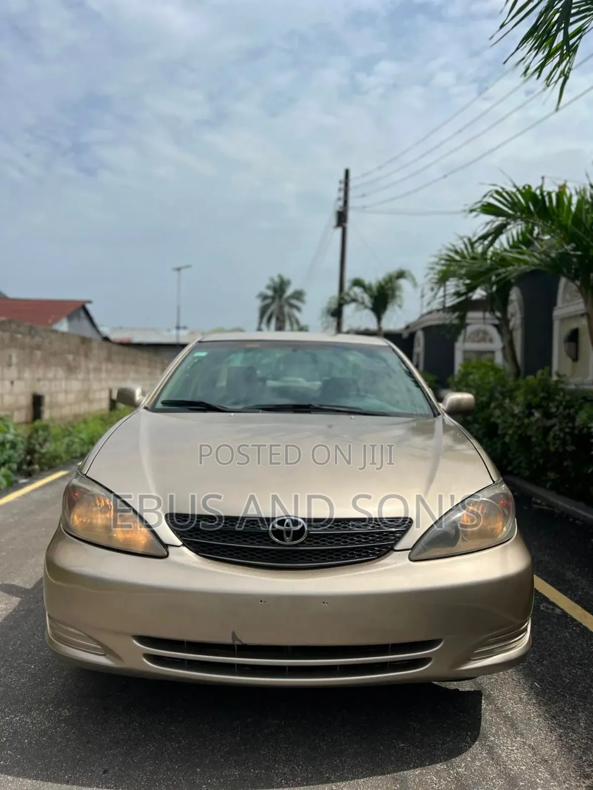 Toyota Camry 2004 Gold