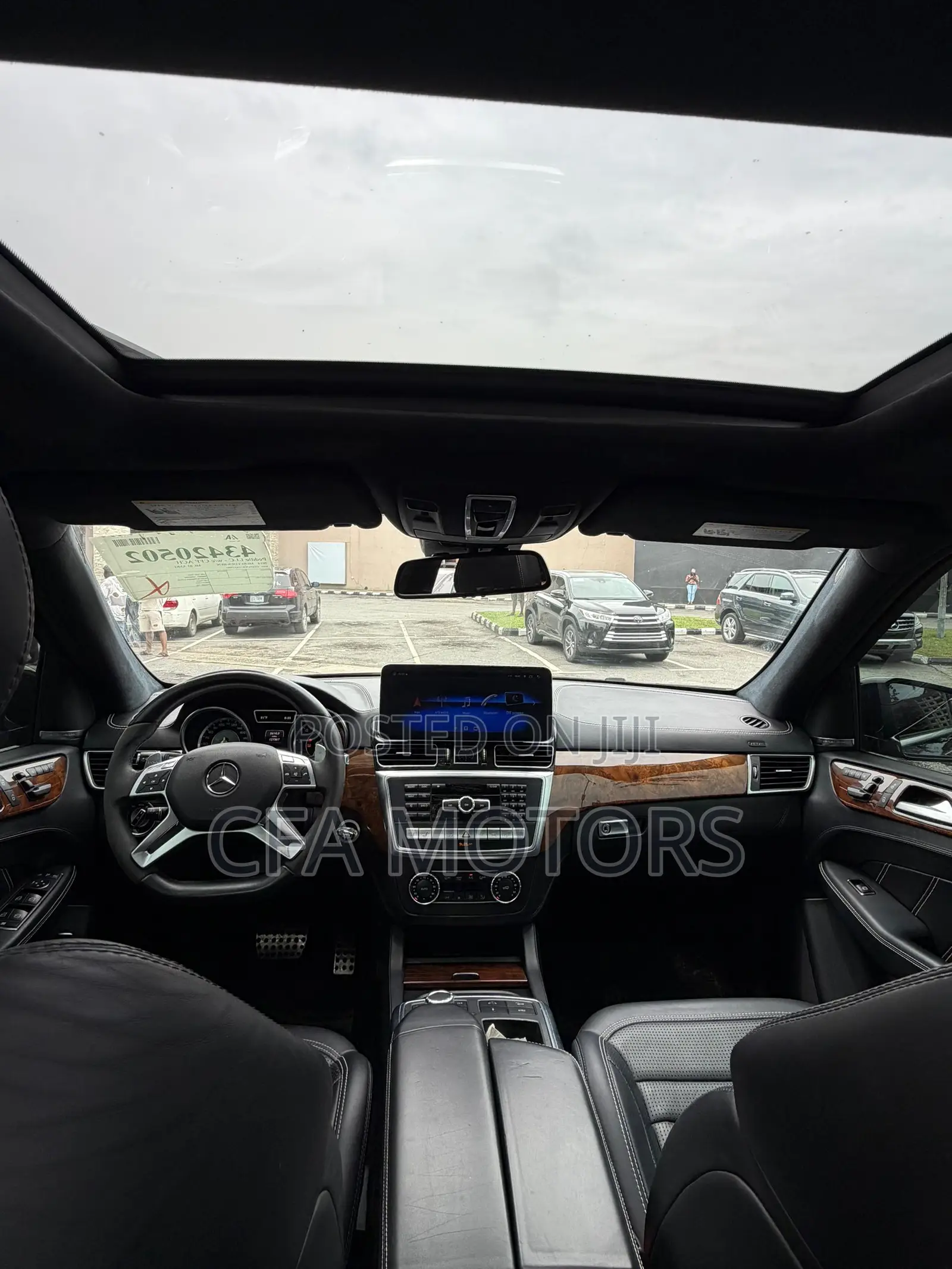 Mercedes-Benz M Class ML63 AMG 4dr SUV AWD (5.5L 8cyl Turbo 7A) 2014