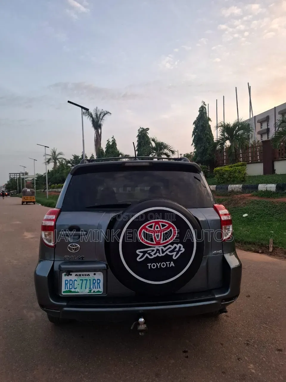 Toyota RAV4 2011 Gray