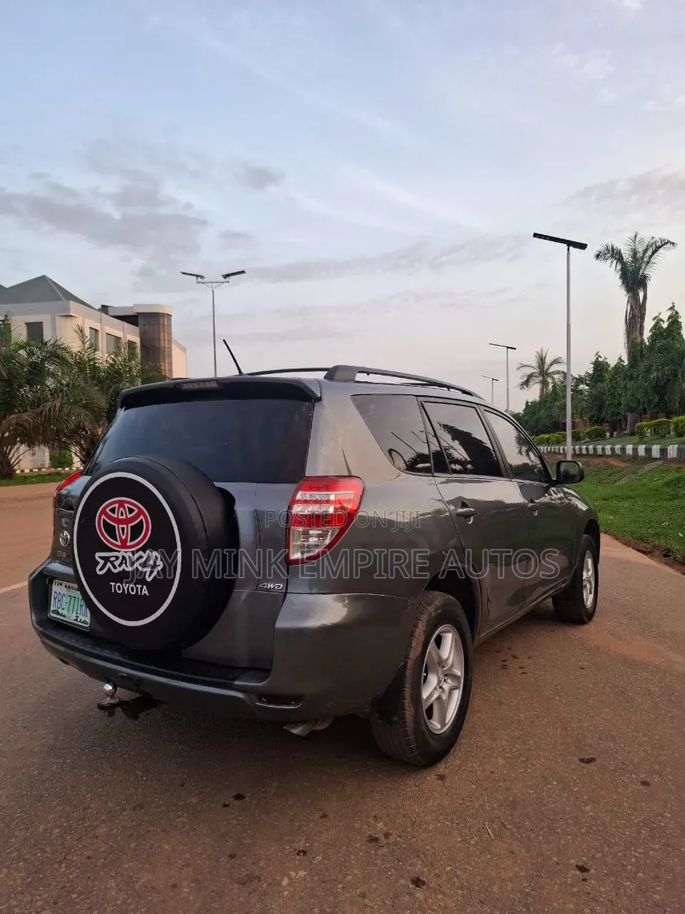 Toyota RAV4 2011 Gray