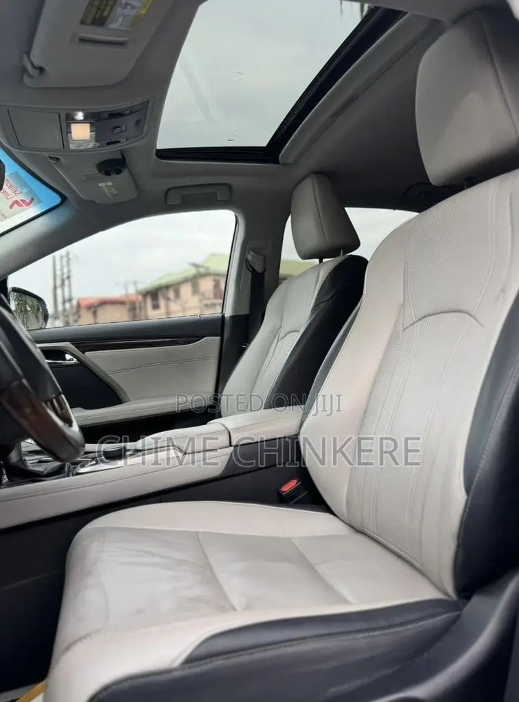 Lexus RX 350 AWD 2016 White