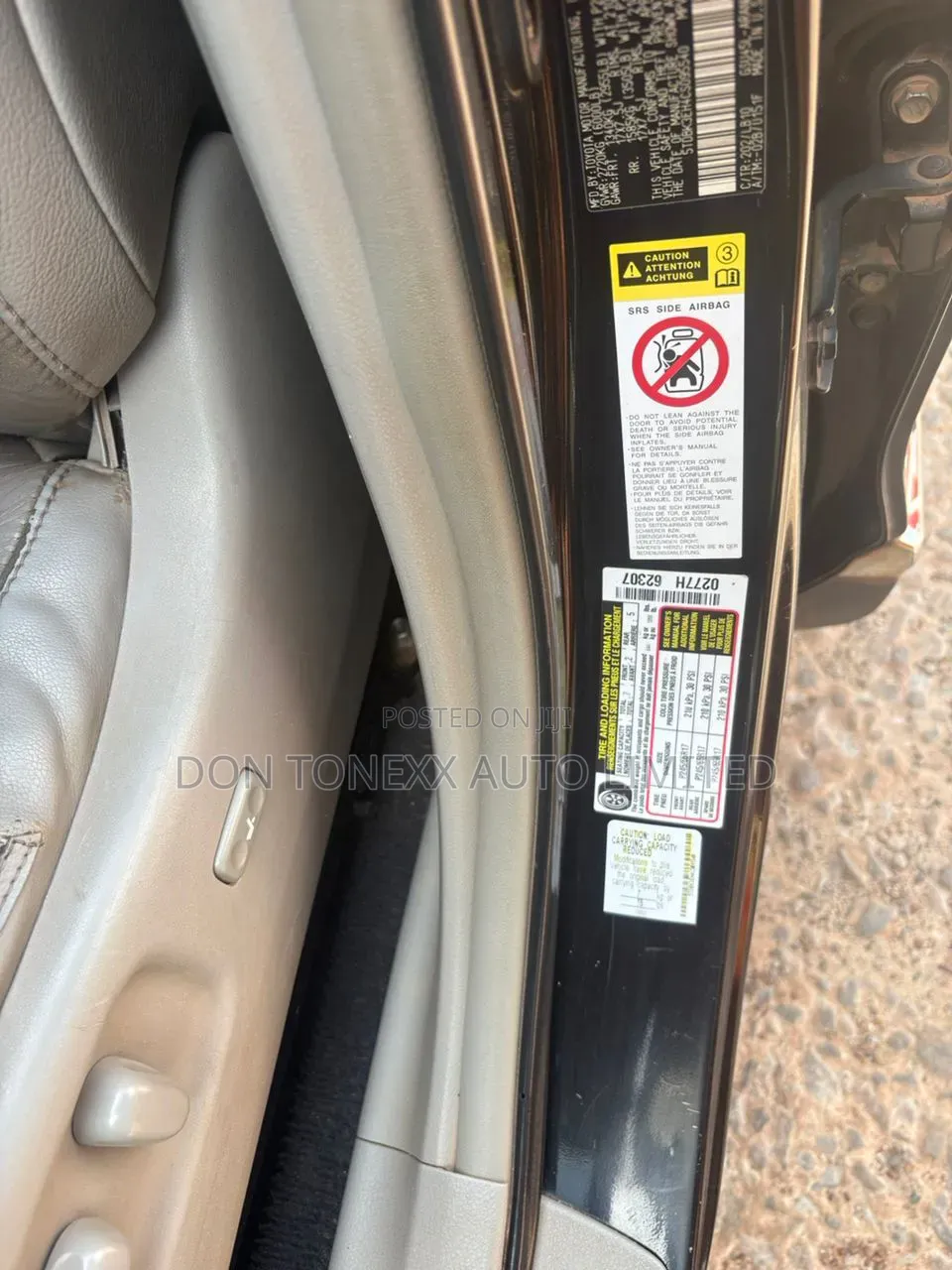Toyota Highlander SE 2012 Black