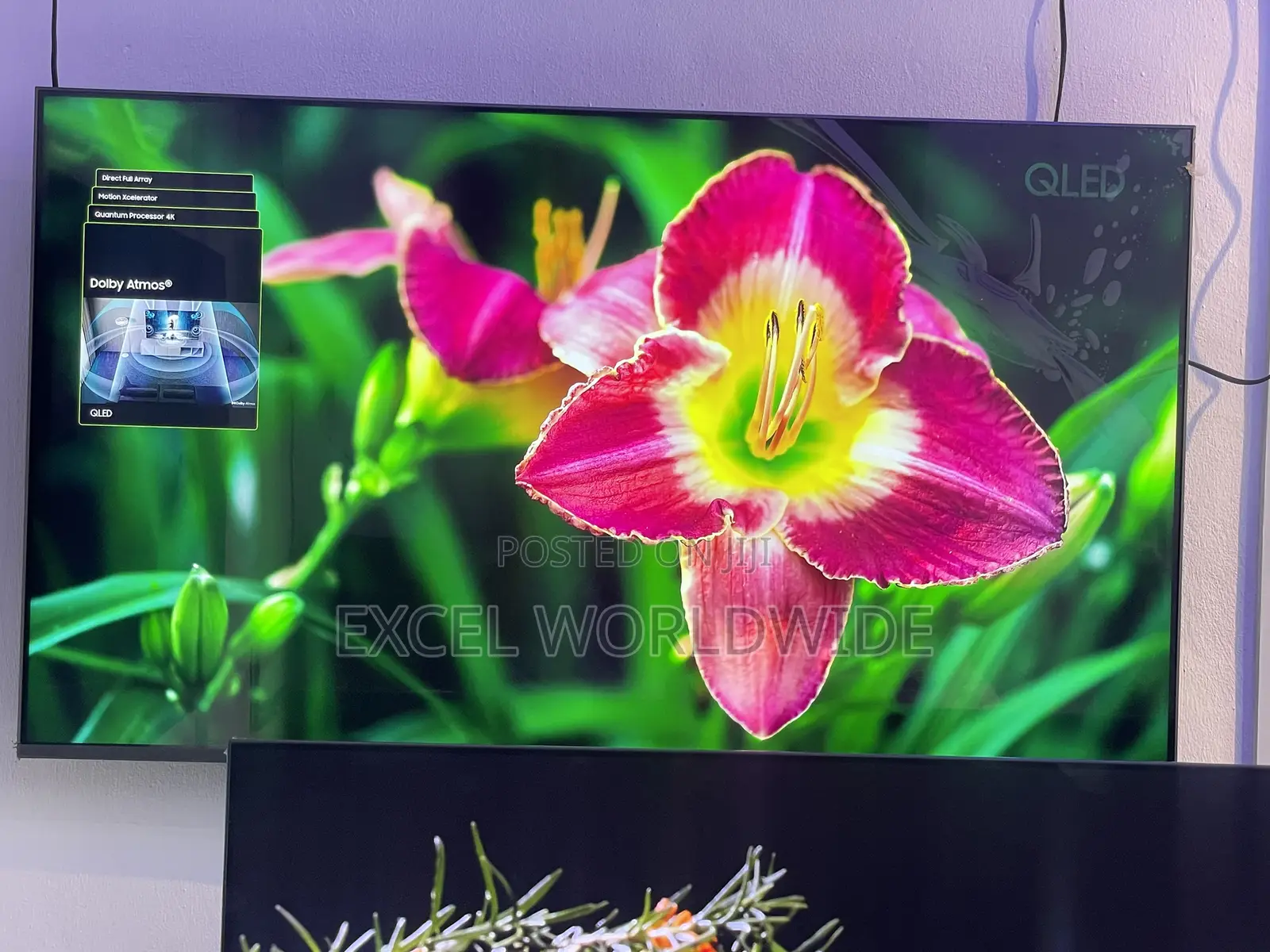 New Unboxed 2022 50” Samsung Qled Smart Tv With Voice Command .