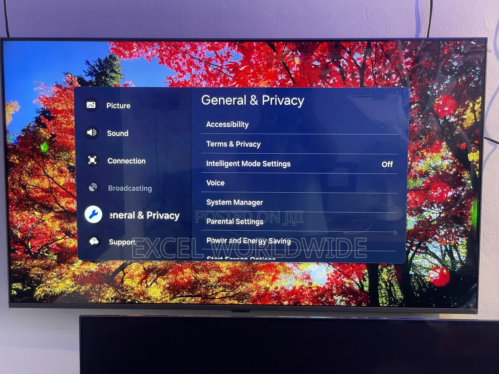 New Unboxed 2022 50” Samsung Qled Smart Tv With Voice Command .