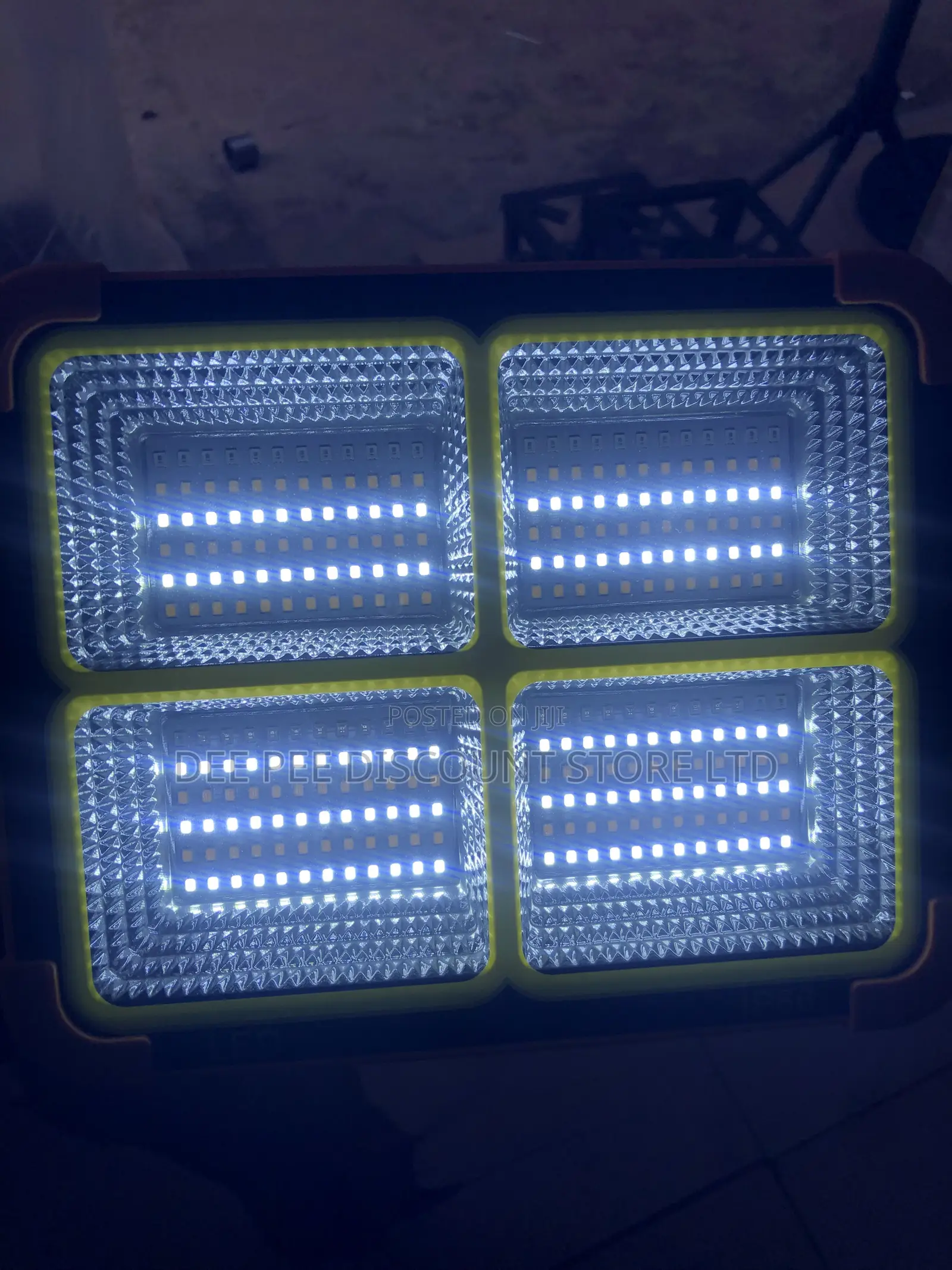 All in One Solar Led Flood Light 400w With Usb Charging