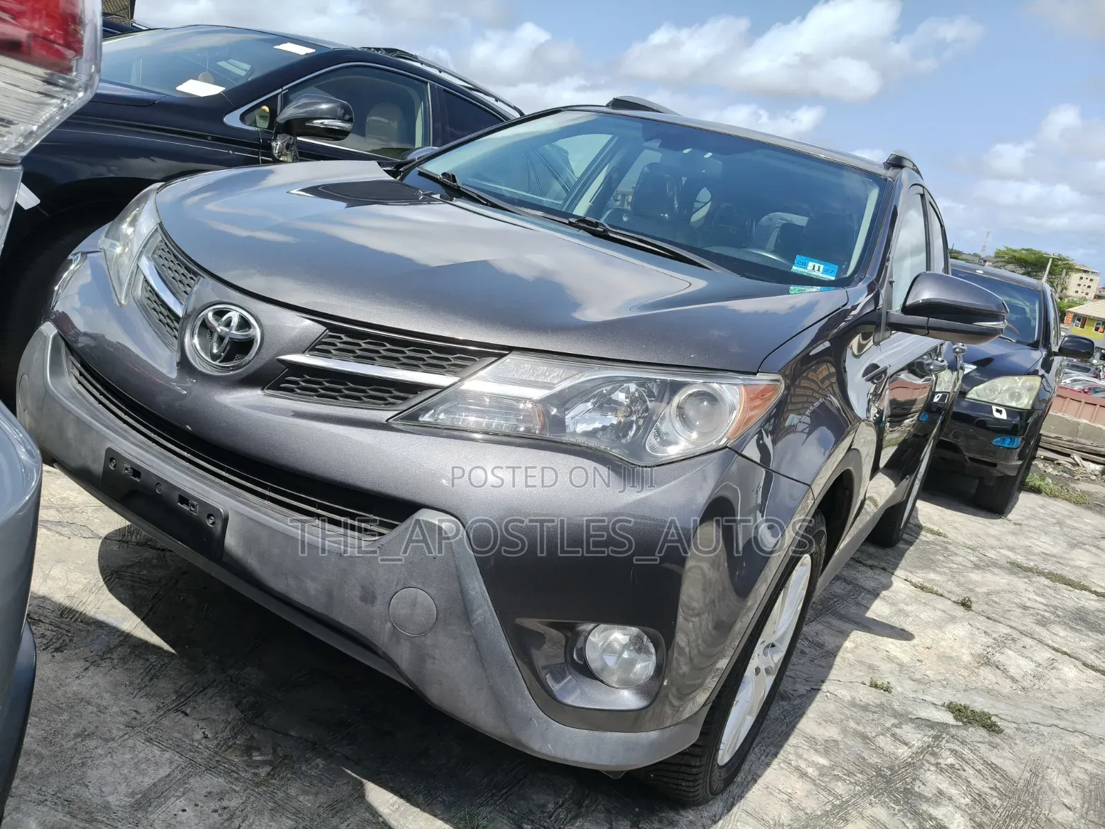 Toyota RAV4 Limited 4dr SUV AWD (2.5L 4cyl 6A) 2015 Gray
